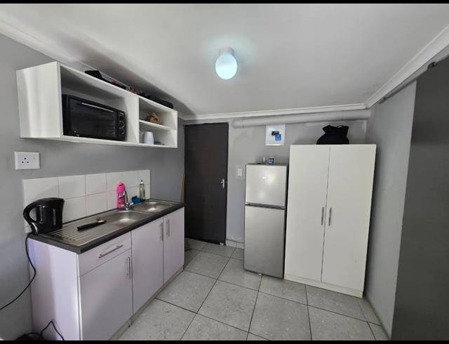 0 BEDROOM PROPERTY TO RENT IN GERMISTON SOUTH